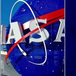 Meet your Posher, Edward